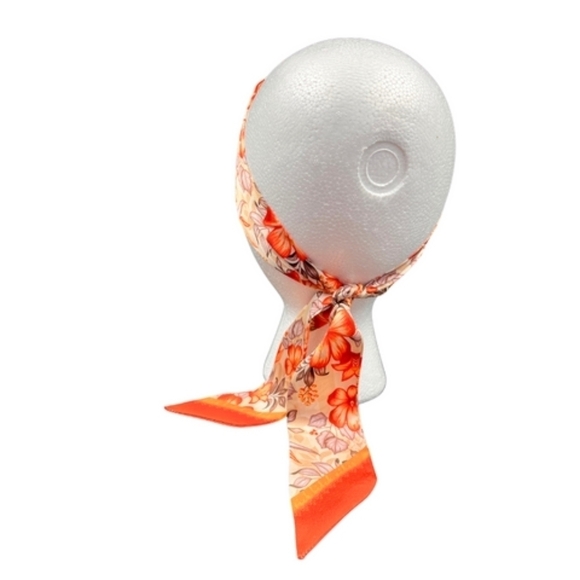 Rich B*tch Vibes Satin Head Scarf - Picture 9 of 9